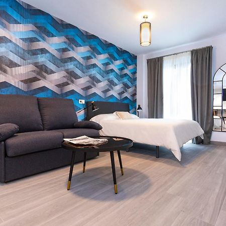 Málaga Rivas 34 Suites Homes Esterno foto
