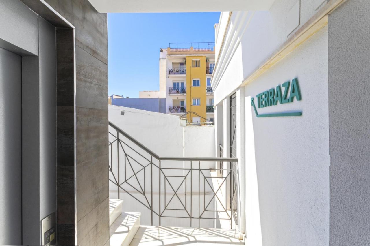 Málaga Rivas 34 Suites Homes Esterno foto