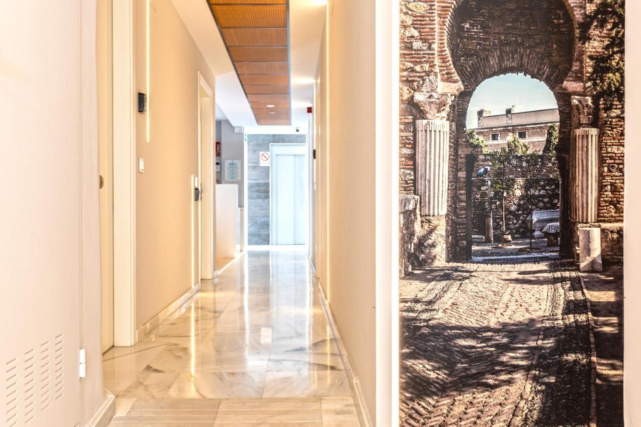 Málaga Rivas 34 Suites Homes Esterno foto